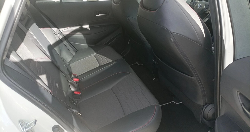 Toyota Corolla cena 95900 przebieg: 115956, rok produkcji 2019 z Miasteczko Śląskie małe 211